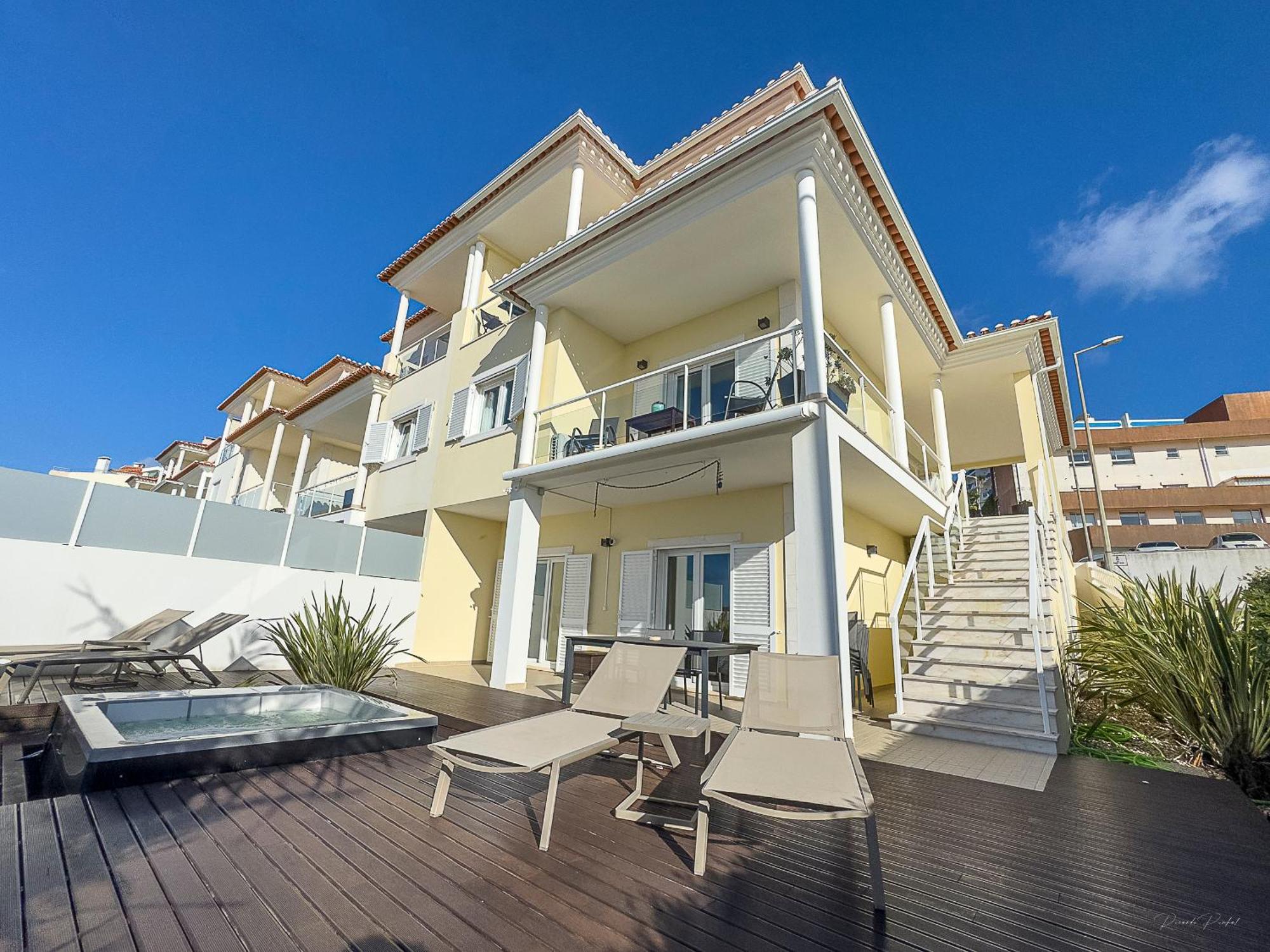 Hotel Vibing & Liming Ericeira Esterno foto