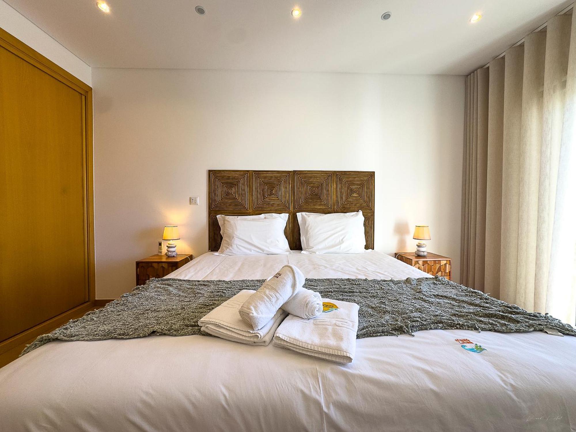 Hotel Vibing & Liming Ericeira Esterno foto