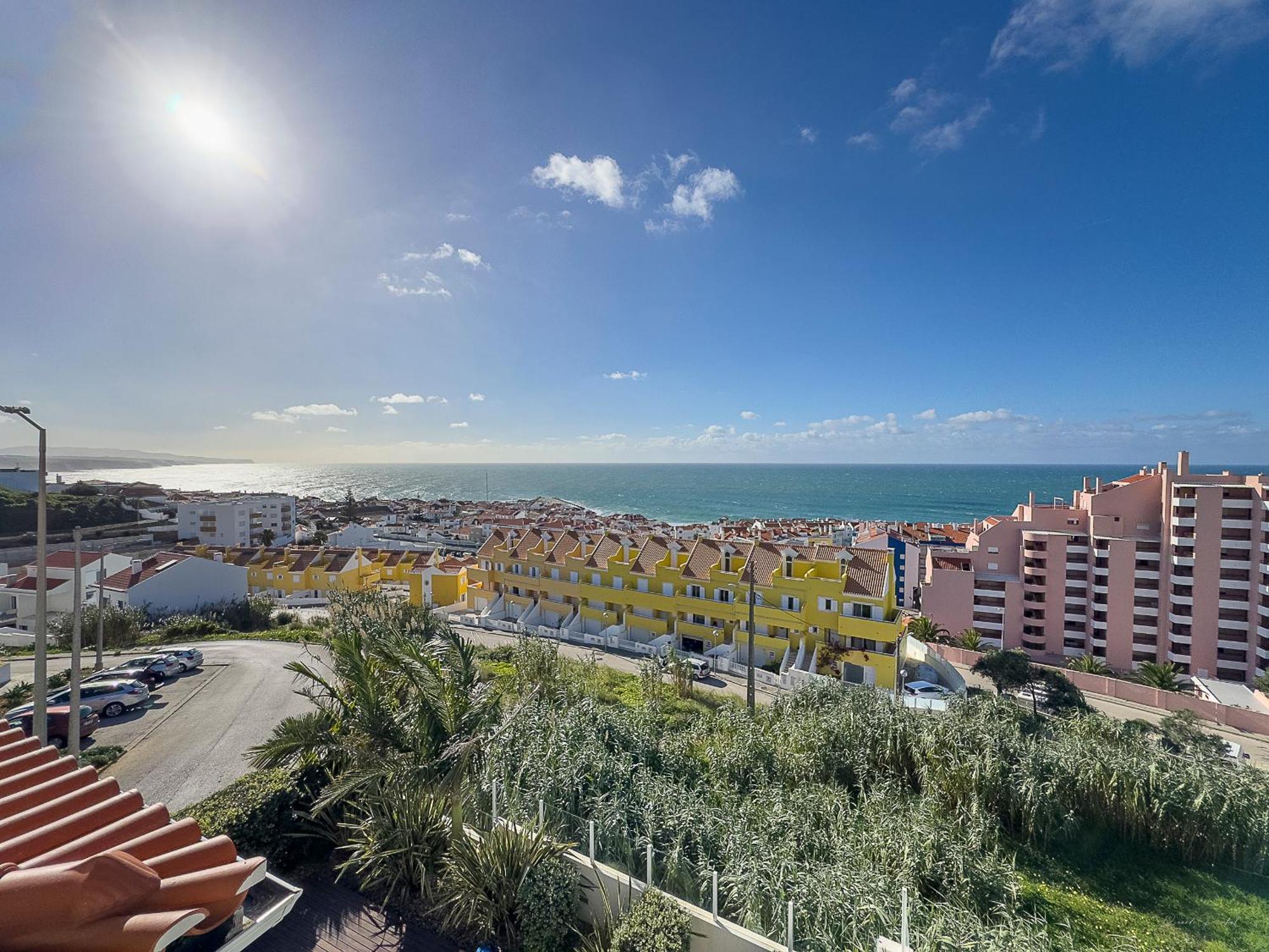 Hotel Vibing & Liming Ericeira Esterno foto