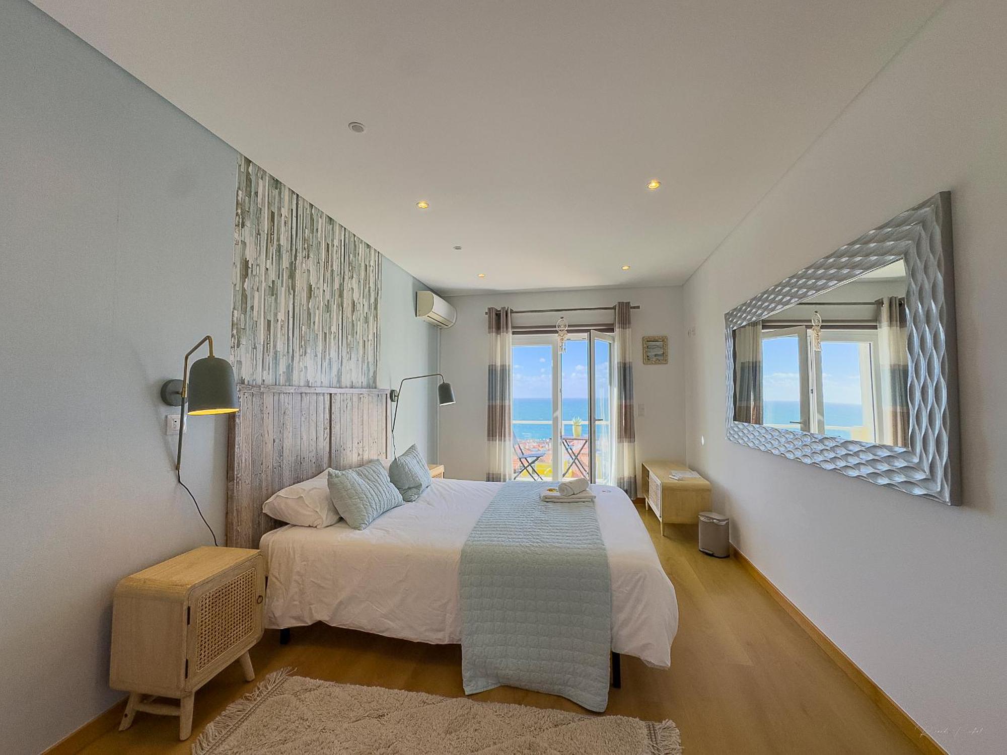 Hotel Vibing & Liming Ericeira Esterno foto